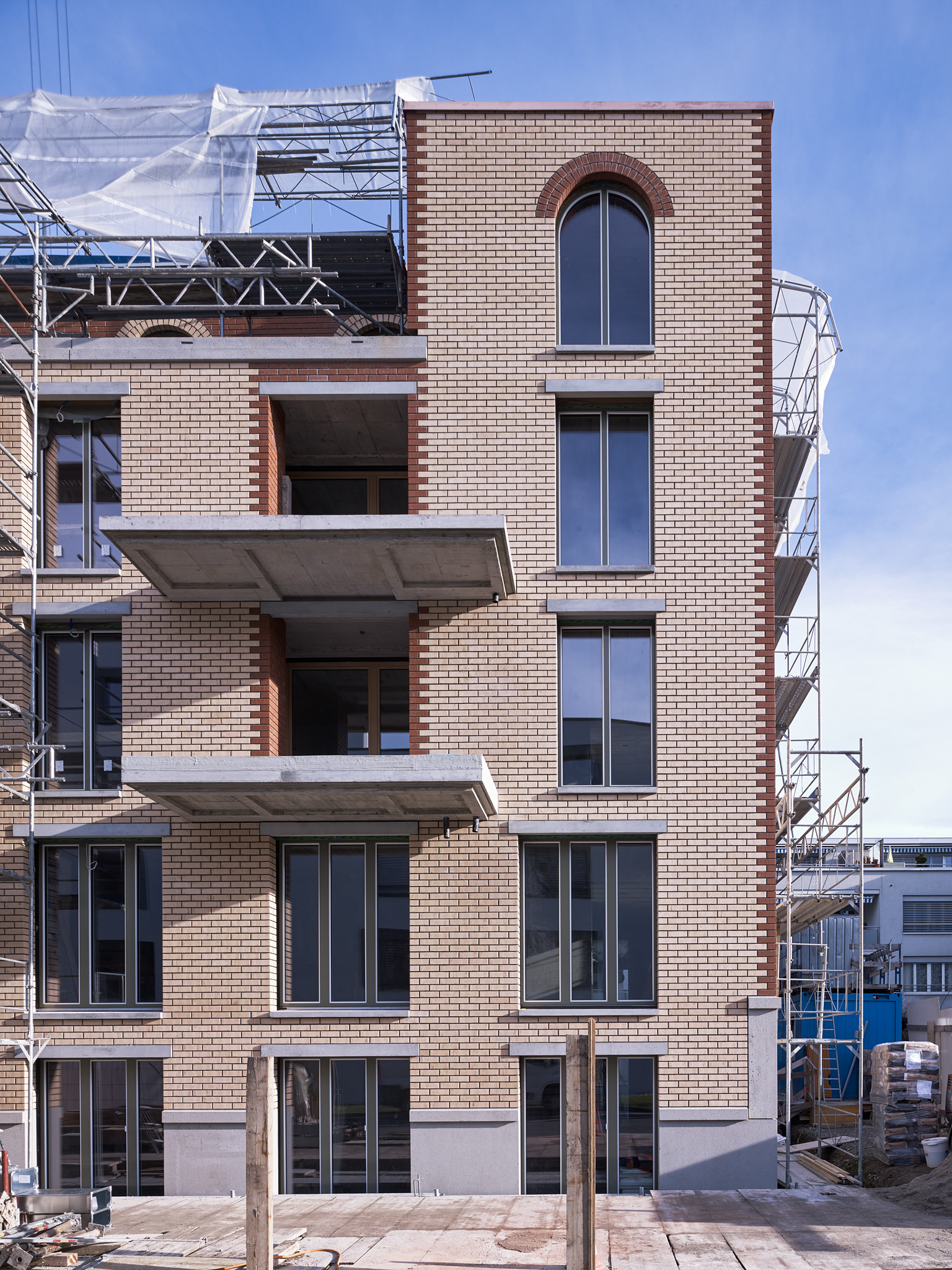 E14534 Alpa 047798 SCREEN